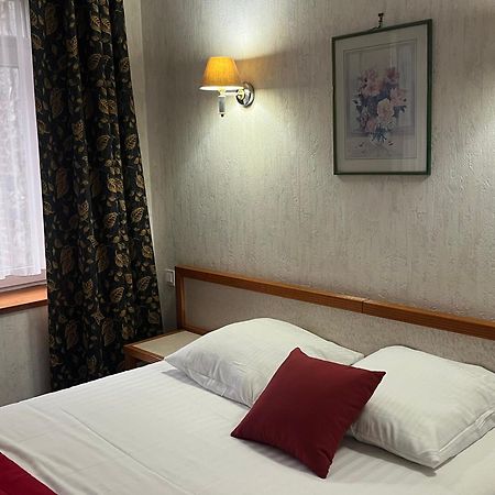 Hotel Val Saint Hilaire ジヴェ エクステリア 写真