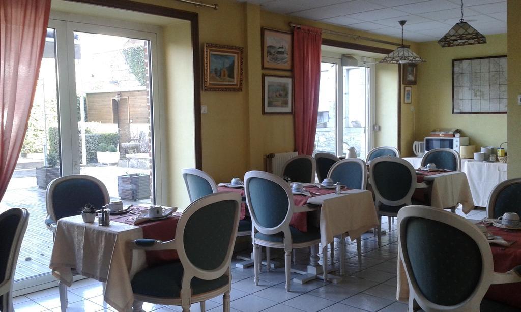 Hotel Val Saint Hilaire ジヴェ エクステリア 写真